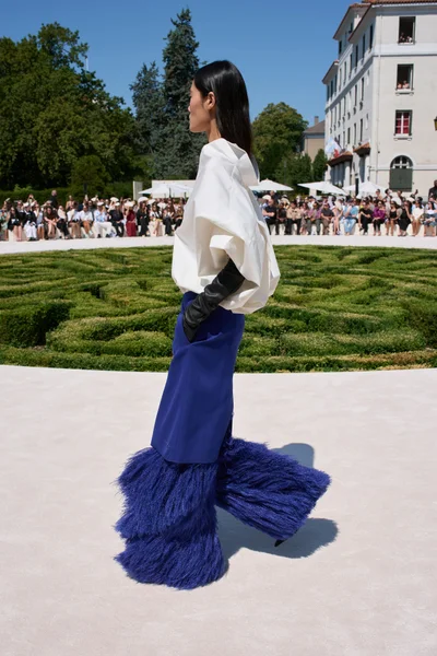 Look 142